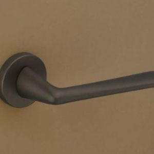 Pipe Handle by Manital